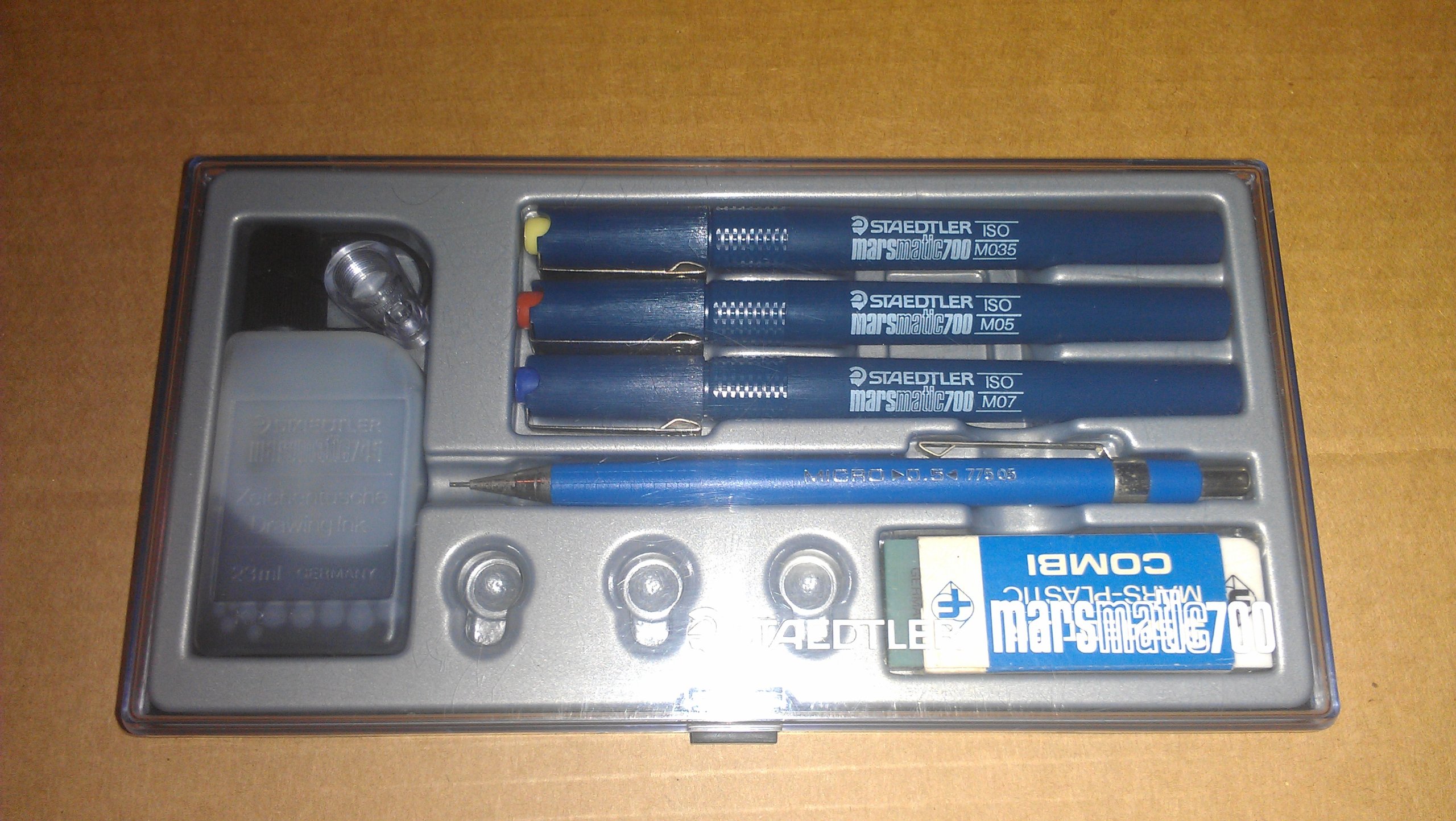 Amazon.co.jp: ステッドラー 製図ペン マルスマチック 0.7mm 700 M07